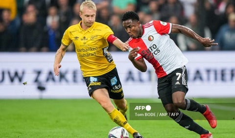 Luis Sinisterra, Feyenoord