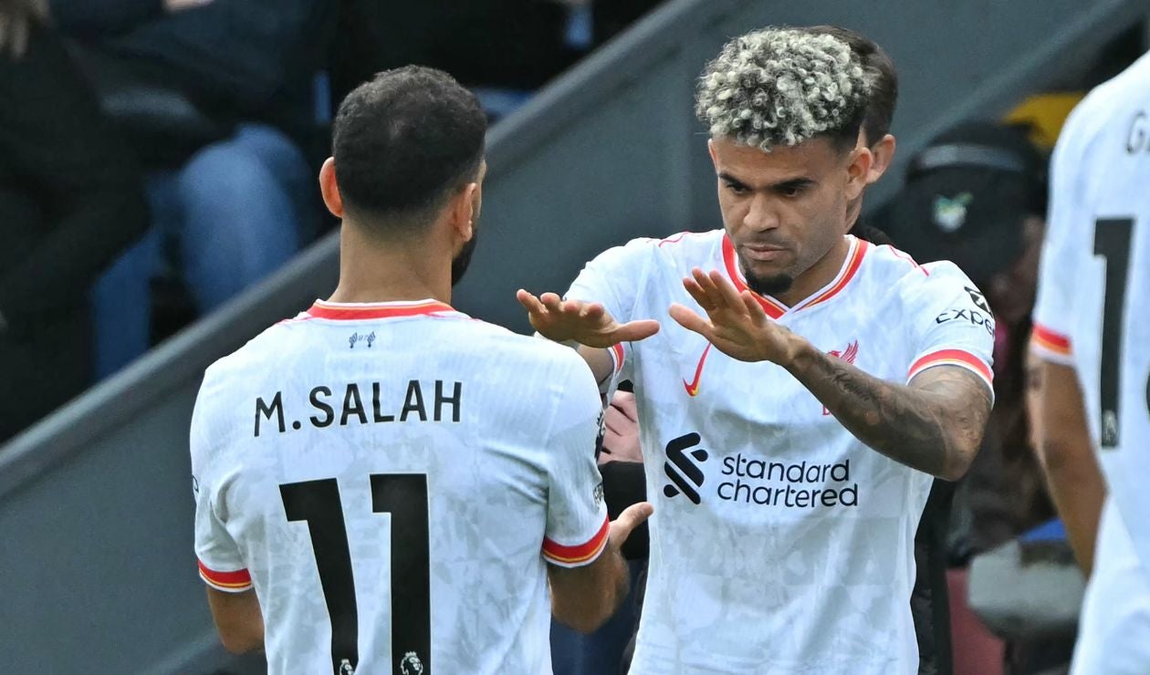 Luis Díaz y Mohamed Salah con Liverpool