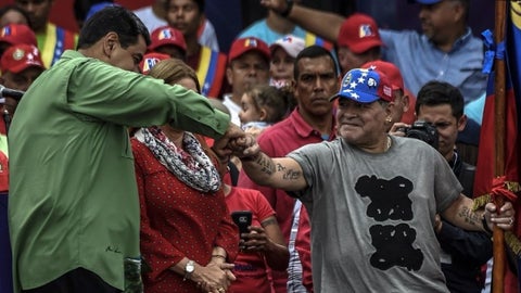 Diego Maradona y Nicolás Maduro