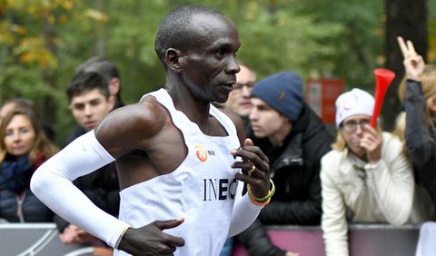 Eliud Kipchoge destroza el muro de las dos horas: 1h59:40