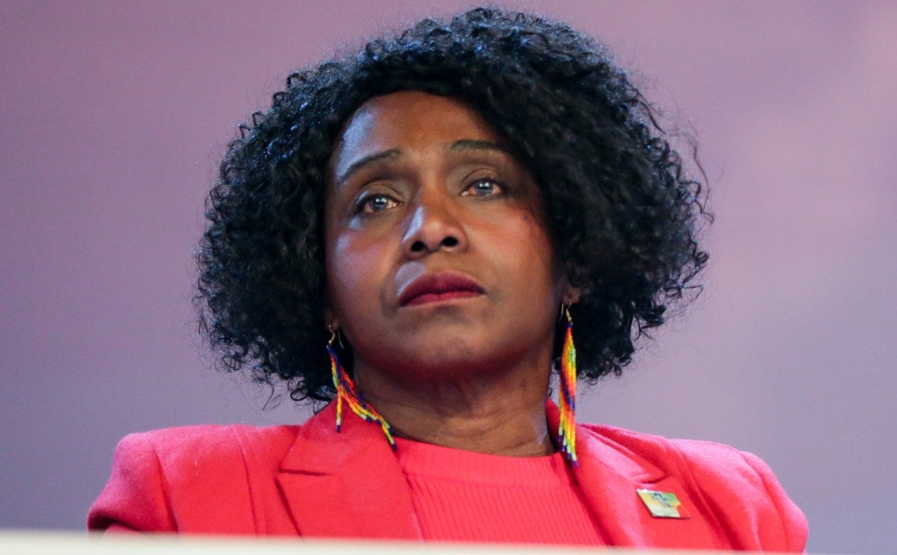 Maria Isabel Urrutia, ministra del deporte despedida