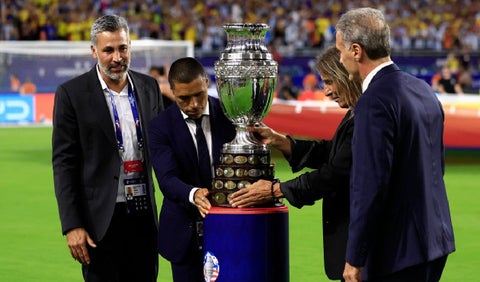 Mario Yepes e Iván Ramiro Córdoba