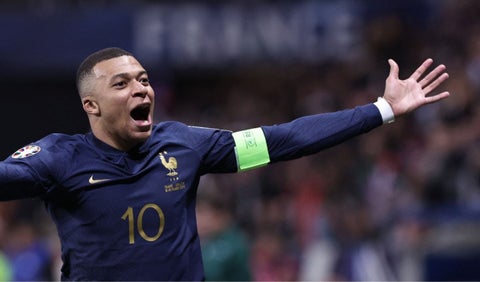 Kylian Mbappé con la Selección de Francia