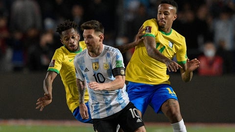 Messi vs Brasil