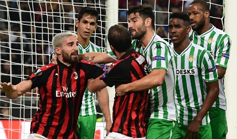 Real Betis derrotó al Milan por Europa League