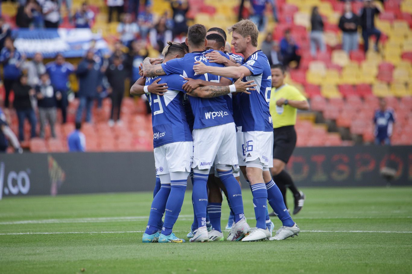 Millonarios F.C enfrenta a Deportivo Independiente Medellin en juego válido por la fecha 1 de la Liga BetPlay I 2024 en el estadio Nemesio Camacho El Campin.