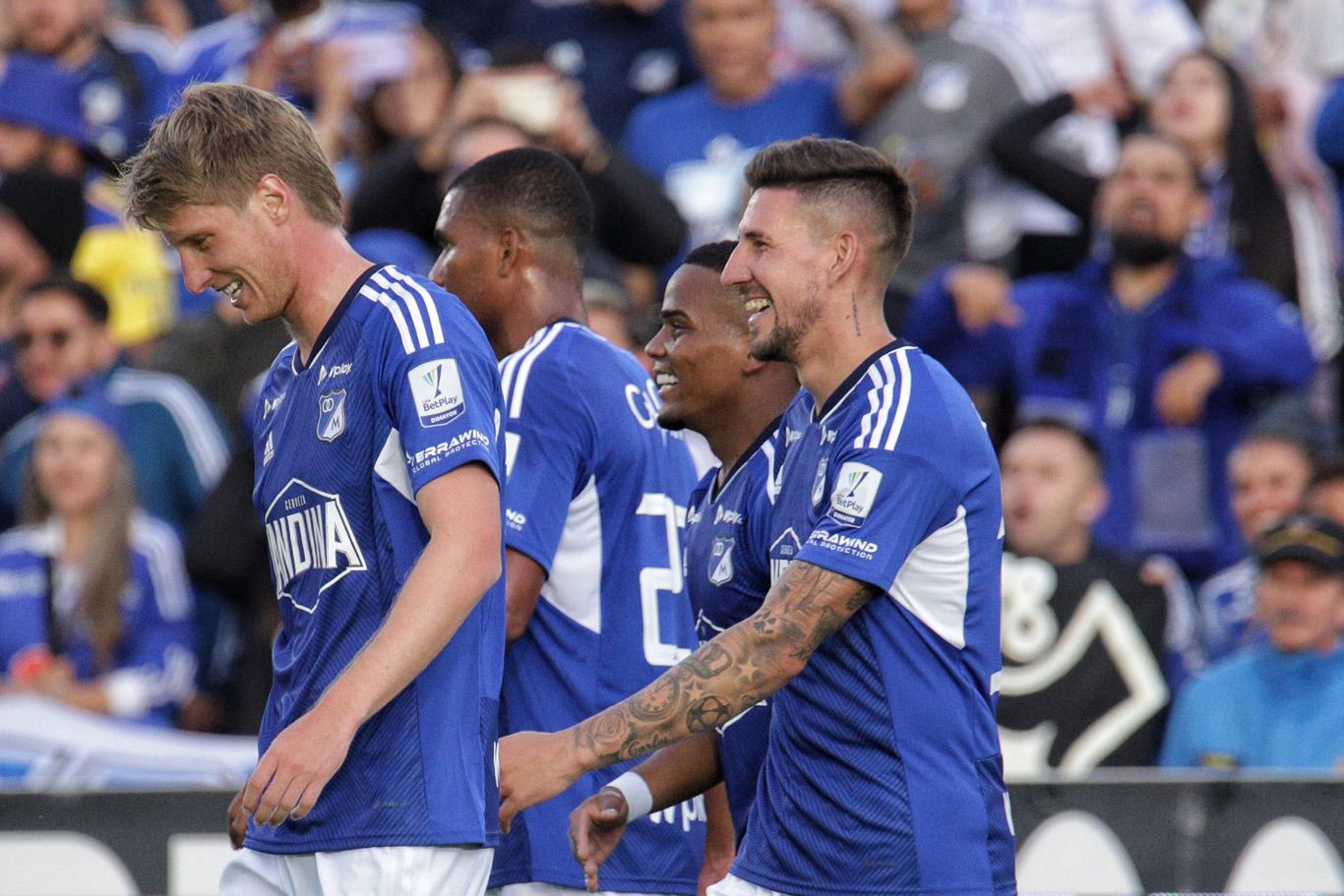 Millonarios F.C enfrenta a Deportivo Independiente Medellin en juego válido por la fecha 1 de la Liga BetPlay I 2024 en el estadio Nemesio Camacho El Campin.