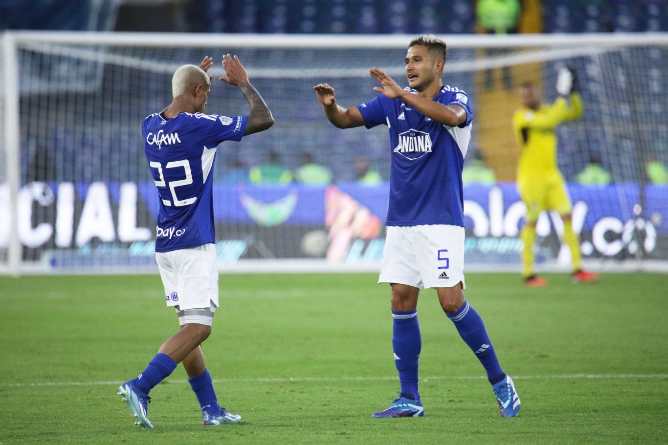 Millonarios F.C enfrenta a Deportivo Independiente Medellin en juego válido por la fecha 1 de la Liga BetPlay I 2024 en el estadio Nemesio Camacho El Campin.