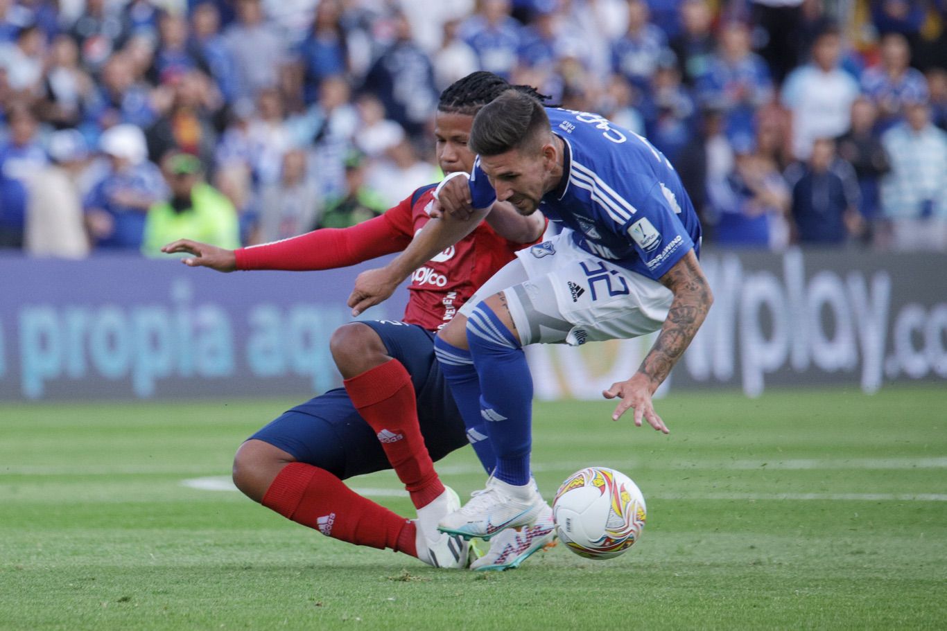 Millonarios F.C enfrenta a Deportivo Independiente Medellin en juego válido por la fecha 1 de la Liga BetPlay I 2024 en el estadio Nemesio Camacho El Campin.