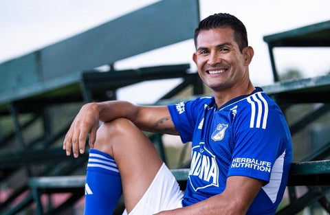 Millonarios presentó su nueva camiseta para la temporada 2023