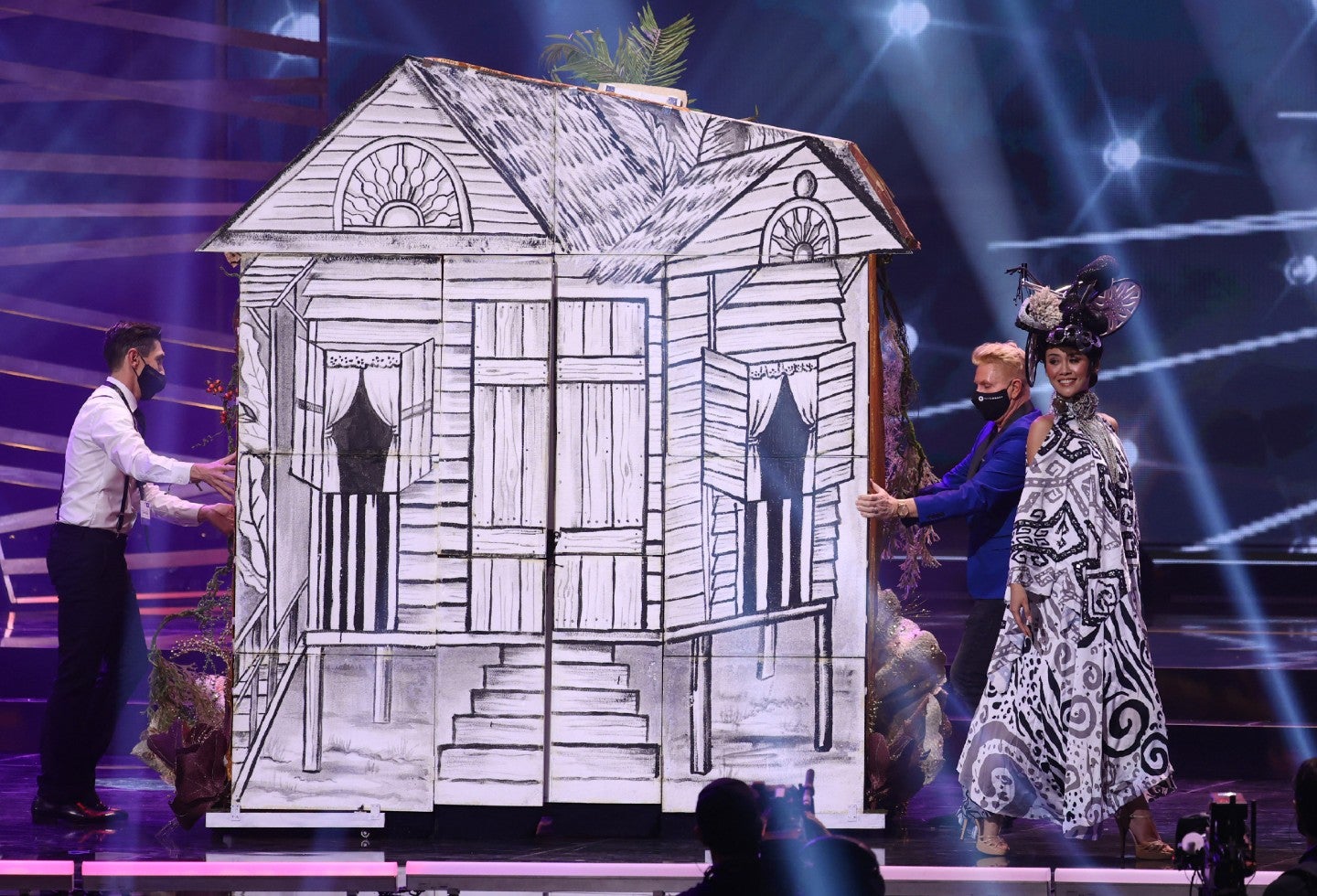 Miss Malasia, Francisca James en Miss Universo