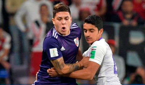 Juan Fernando Quintero durante las semifinales del Mundial de Clubes 2018