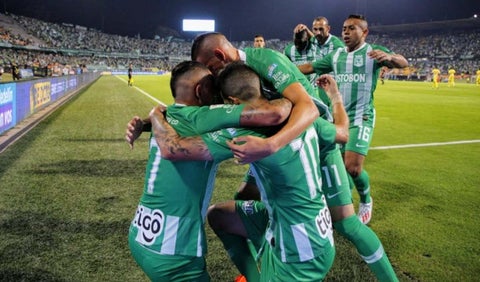 Atlético Nacional, jugadores celebrando un gol