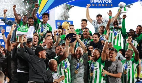 Nacional es el Rey: titulo, hegemonía y fiesta con toque mexicano