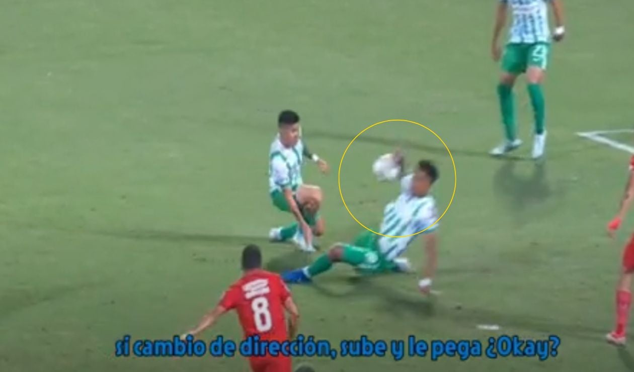 Nacional vs América: revisión de VAR por posible penal