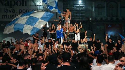 Calles de Nápoles tras el título de la Copa de Italia