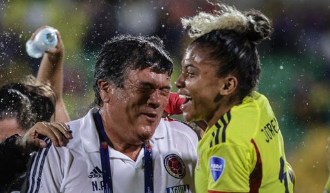 Nelson Abadía - Jorelyn Carabalí - Selección Colombia femenina