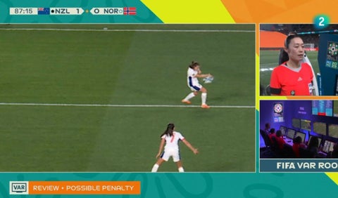 Nueva Zelanda vs Noruega, Mundial Femenino VAR