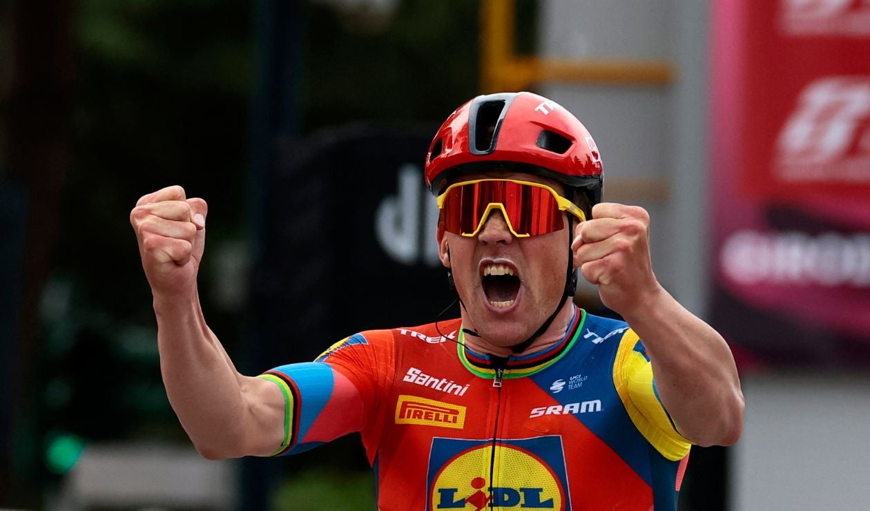 Giro de Italia 2025: Max Pedersen ganó la etapa 3 en el sprint final