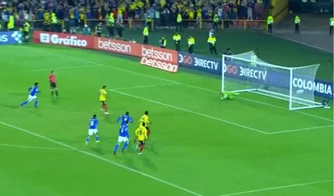 Penal atajado Colombia vs Brasil