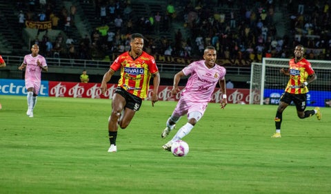 Pereira dio el golpe ante Tolima y resurge en la Liga Betplay