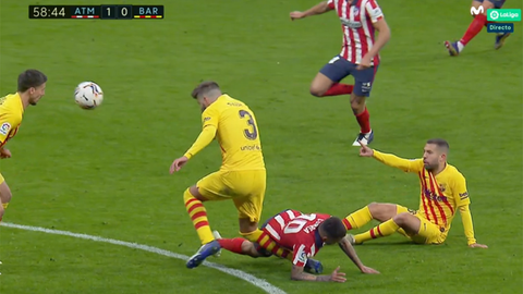 Gerard Piqué, Atlético vs Barcelona