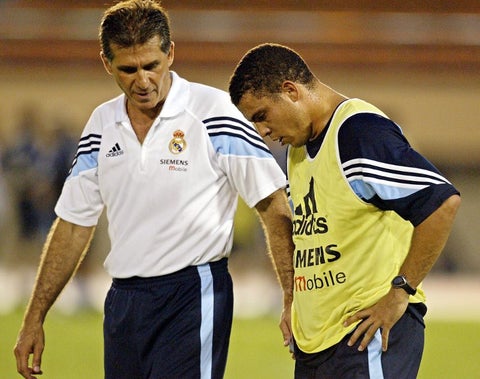 Carlos Queiroz dirigiendo al Real Madrid