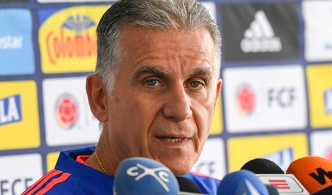 Carlos Queiroz al llegar a Bogotá antes de ser anunciado como técnico de Colombia.