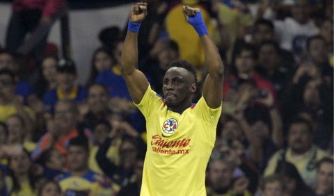 Quiñones sigue rompiéndola en América: golazo y pase a semifinales