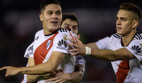 Juan Fernando Quintero y Rafael Santos Borré, jugadores de River Plate