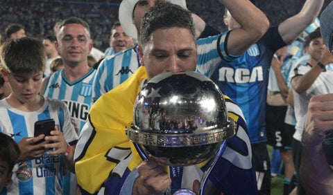 Gol de Juan Fernando Quintero con Racing ante Tigre