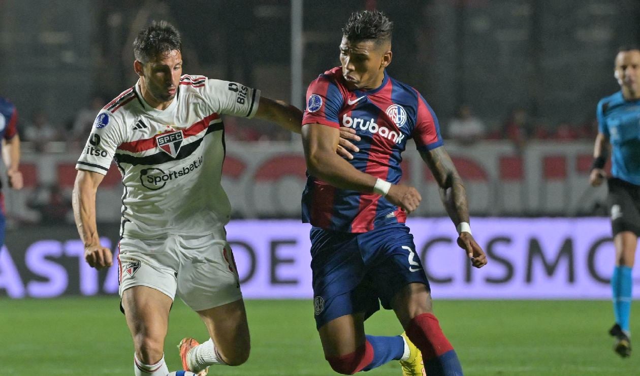 Rafael Pérez, defensa colombiano