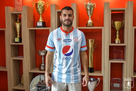 Refuerzo de América