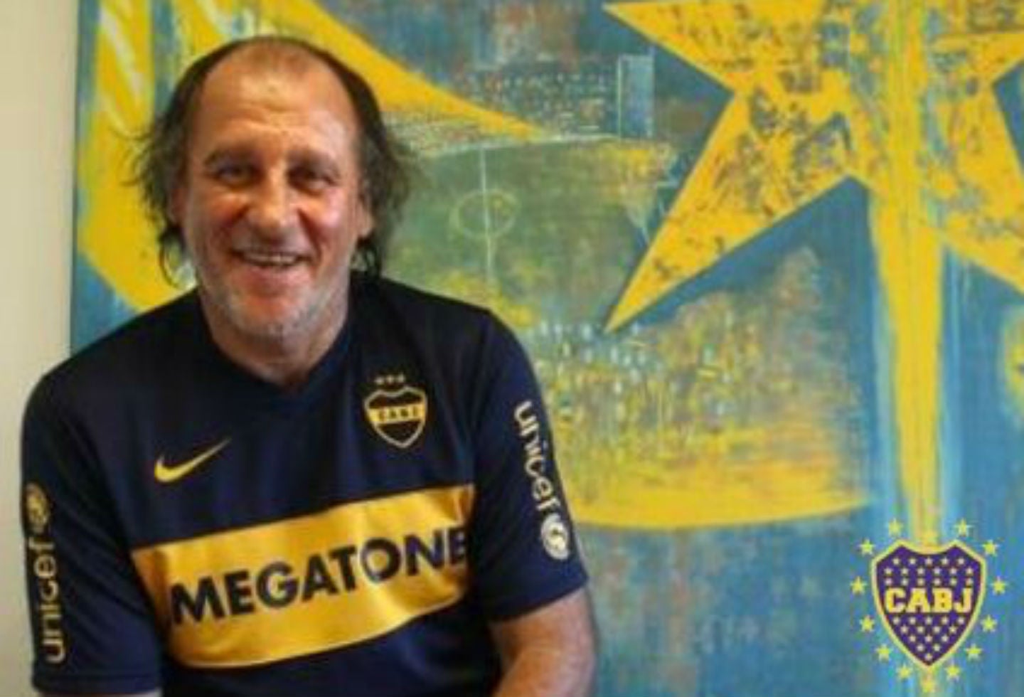 8. Roberto Mouzo. Es uno de los símbolos del club al haber disputado 426 partido con esa camiseta. 