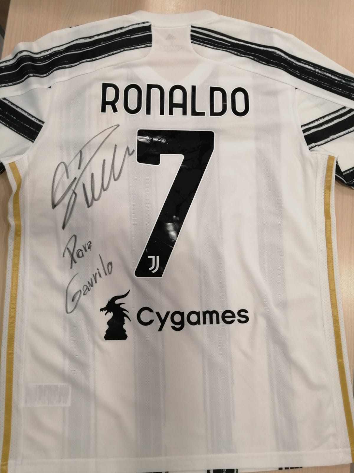 Camiseta de Cristiano Ronaldo subastada