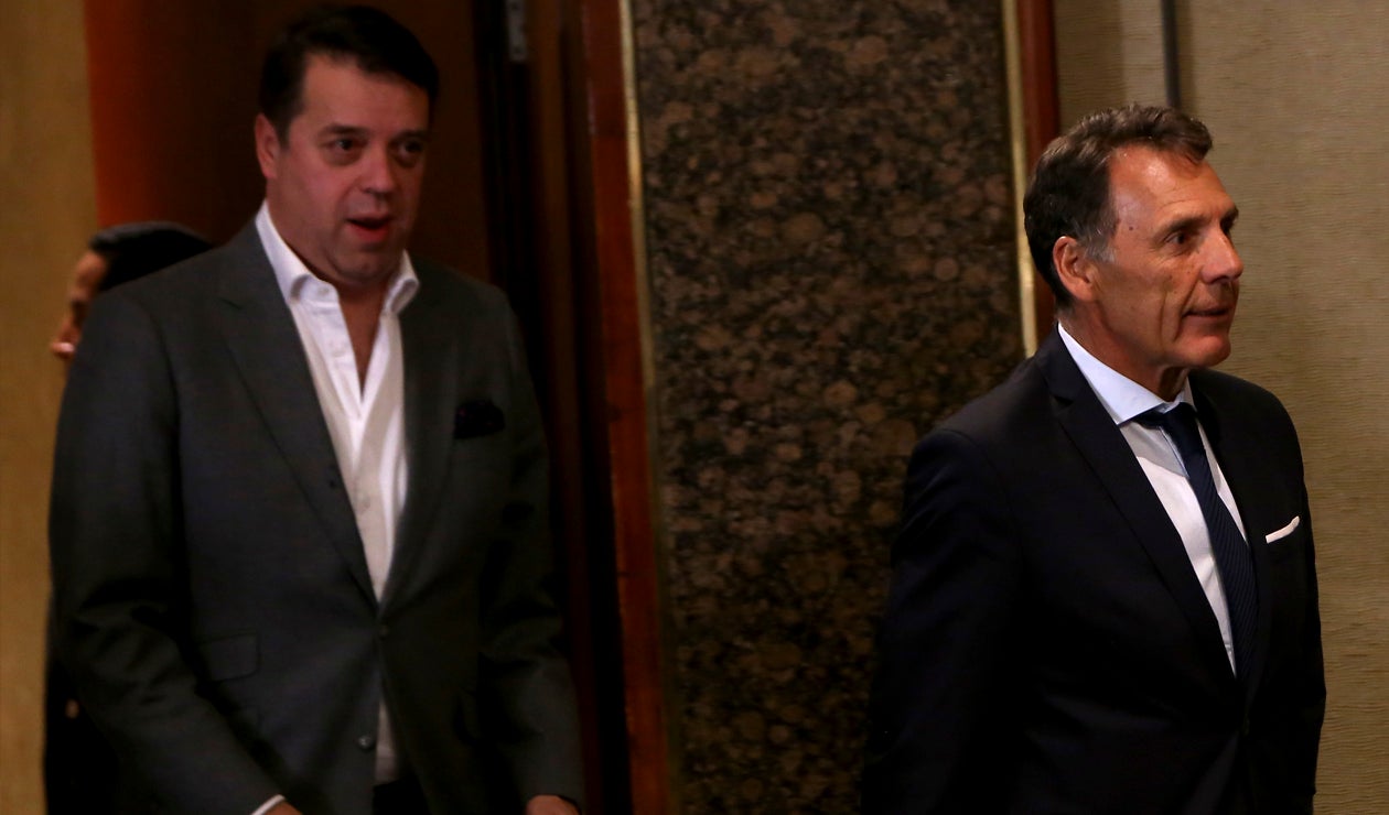 Gustavo Serpa, accionista del club y Miguel Ángel Russo