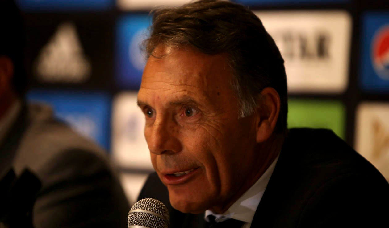 Miguel Russo recordó los dos títulos que consiguió con el 'Embajador', ante Santa Fe y Nacional