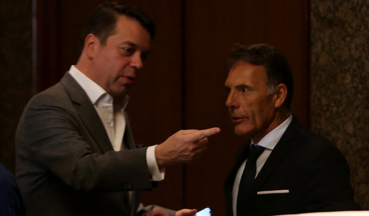 Gustavo Serpa, accionista del club y Miguel Ángel Russo