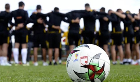 Independiente Santa Fe, equipo reunido en un entrenamiento