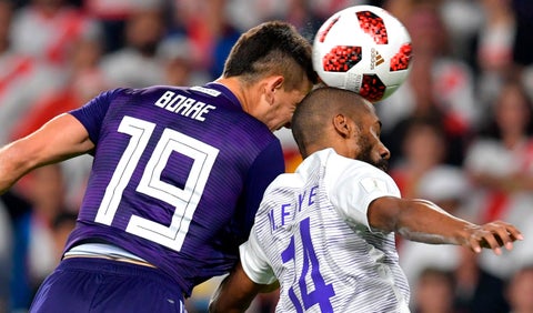 Rafael Santos Borré fue la figura de River Plate en el arranque del partido ante Al Ain