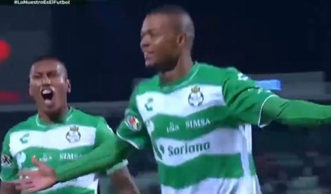 Harold Preciado con Santos Laguna