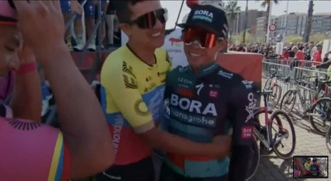 Sergio Higuita y Richard Carapaz en la vuelta al País Vasco 2023