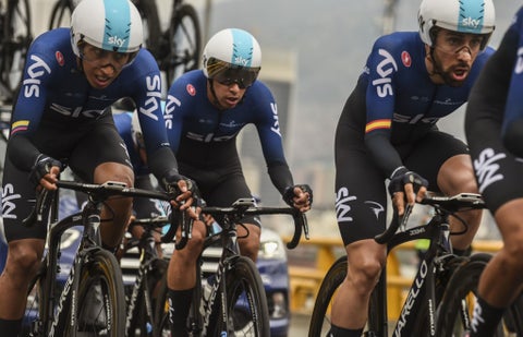 Jonathan Castroviejo, Egan Bernal e Iván Sosa, ciclistas del Sky