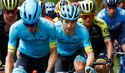 Superman López, líder del Astana en el Giro de Italia