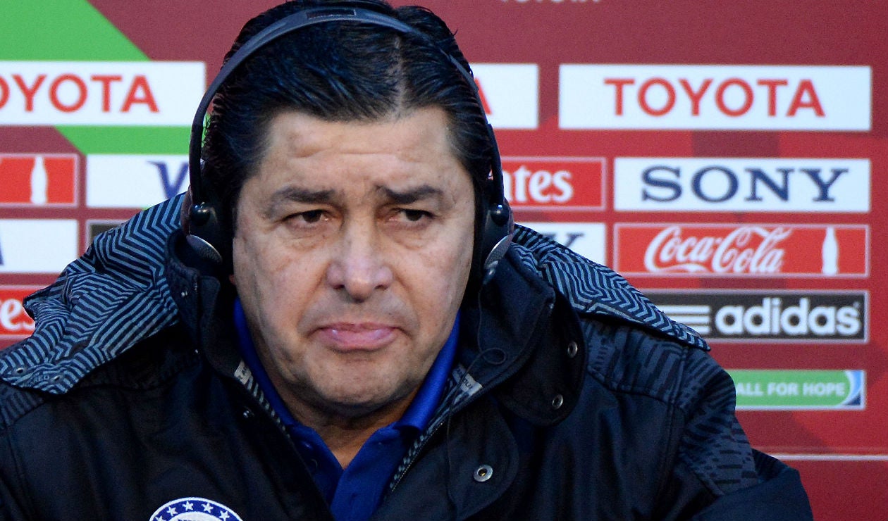 Luis Fernando Tena, técnico mexicano