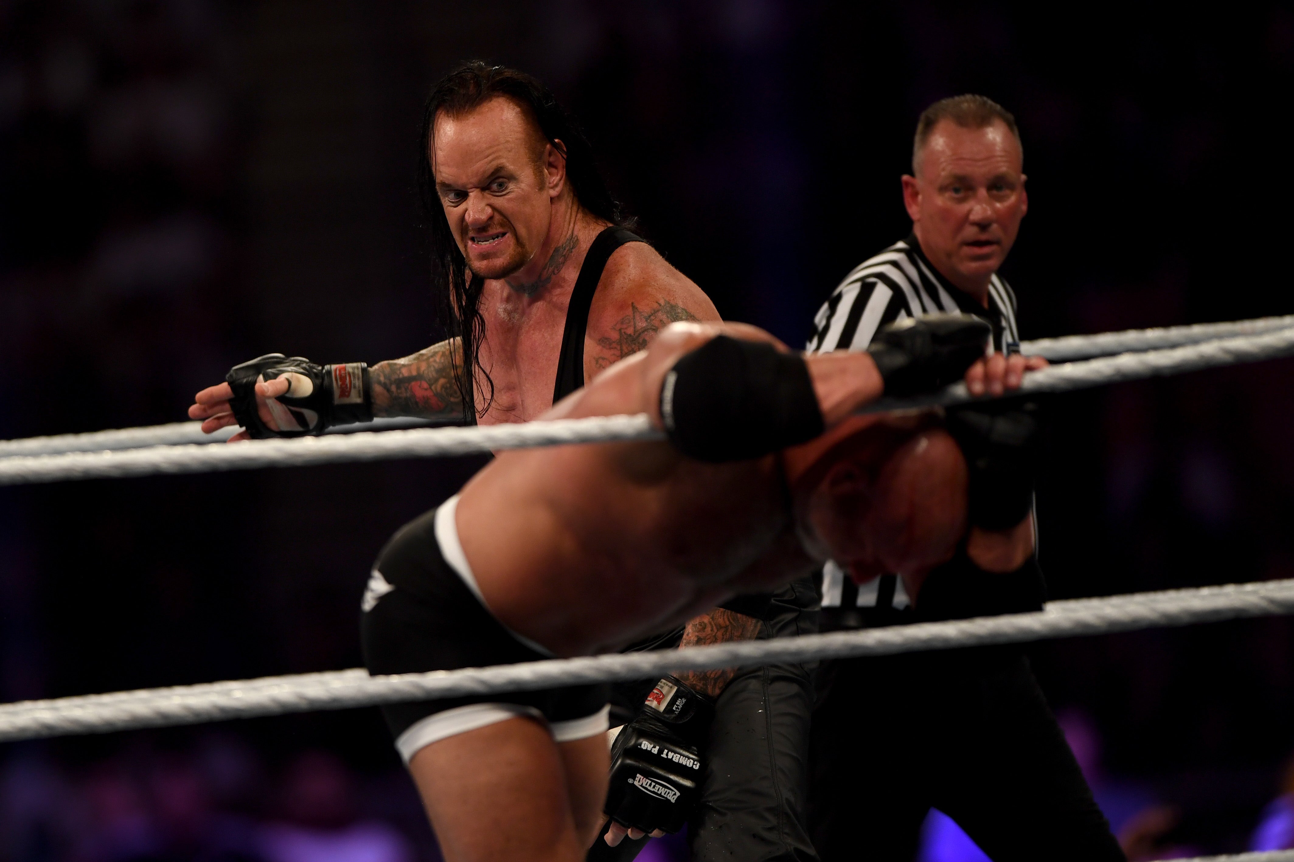 The Undertaker se retira de la lucha libre 