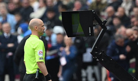 El Mundial de Qatar tendrá novedades en el fuera de lugar