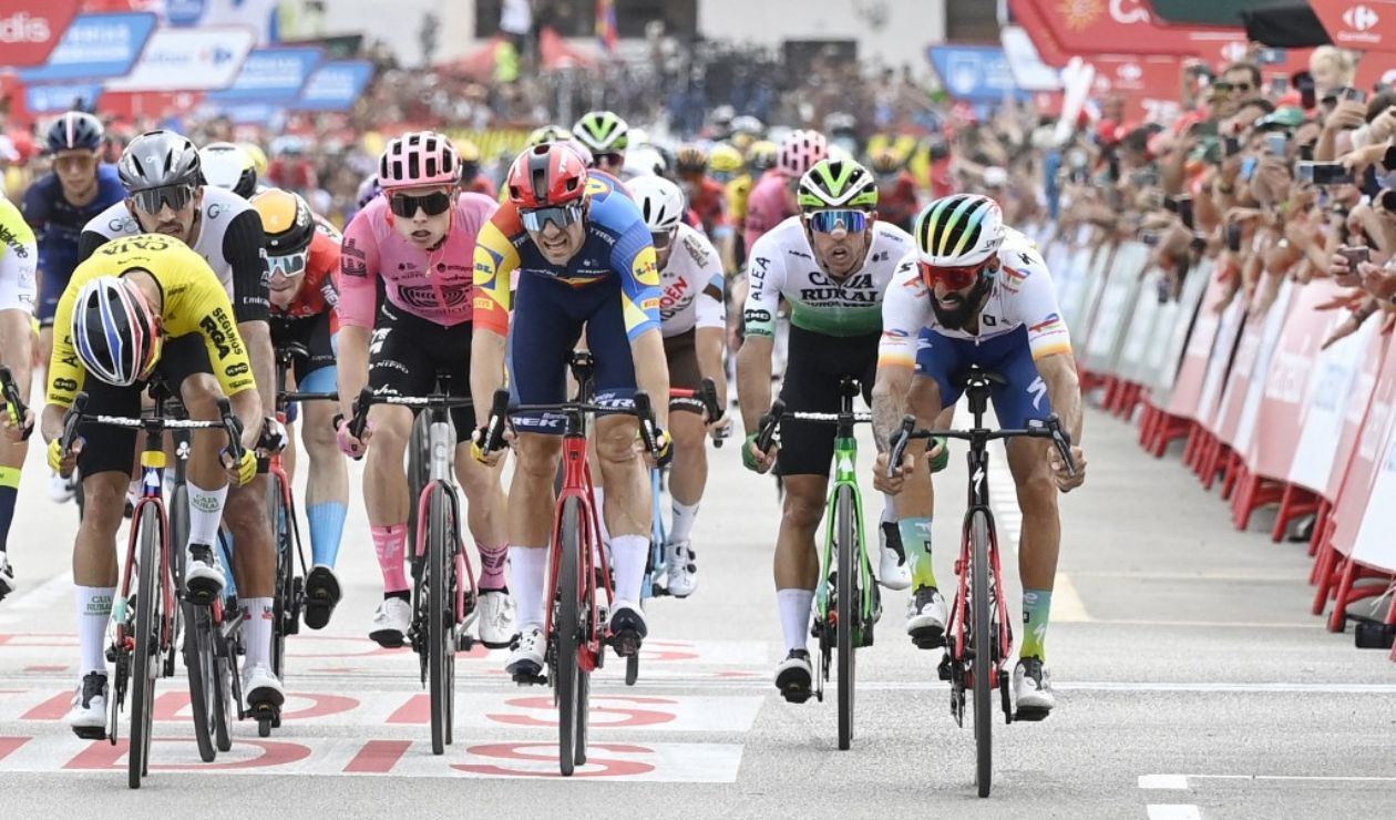 Colombianos se quedaron sin equipo en Europa