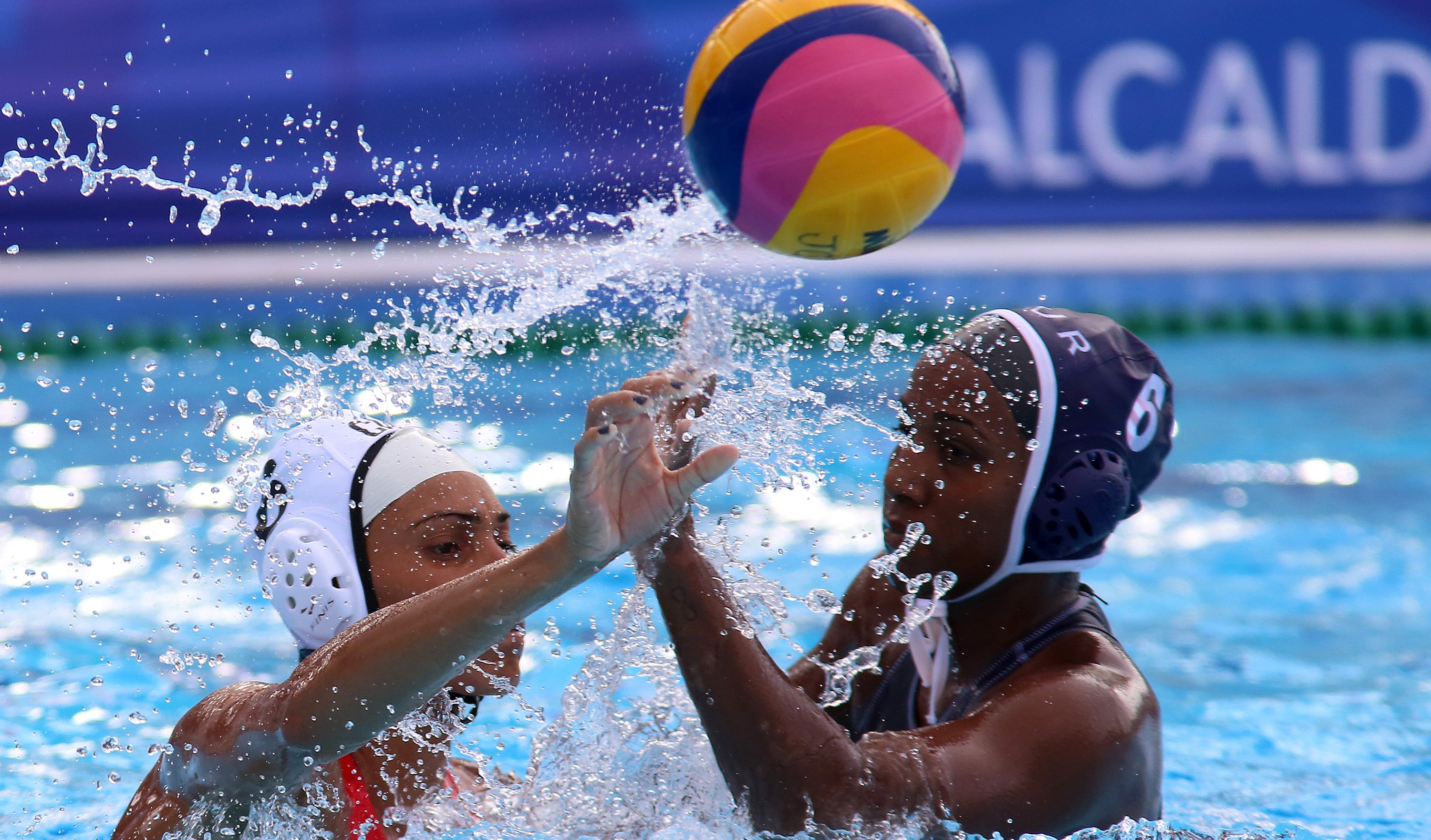Cuba contra Puerto Rico en Waterpolo