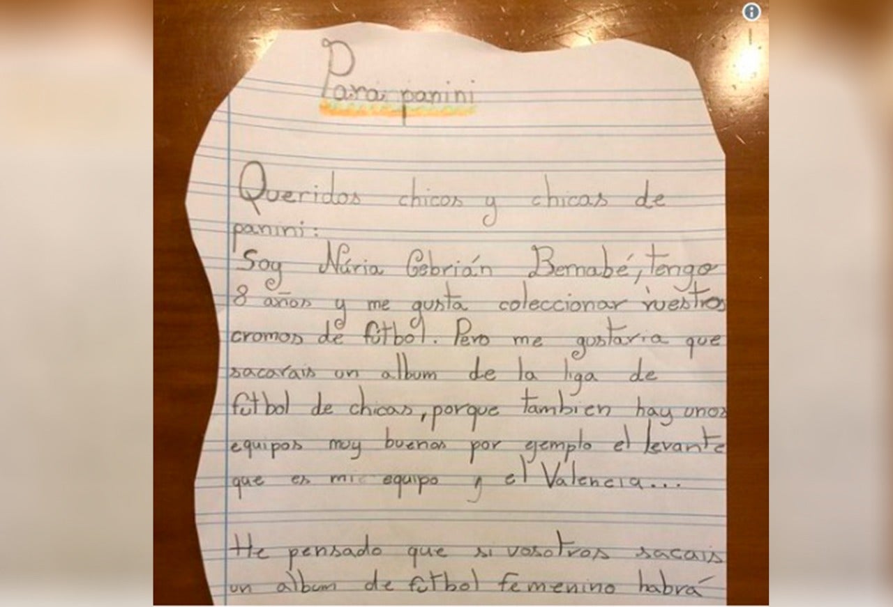 Cata de una niña a Panini para que haga un álbum femenino